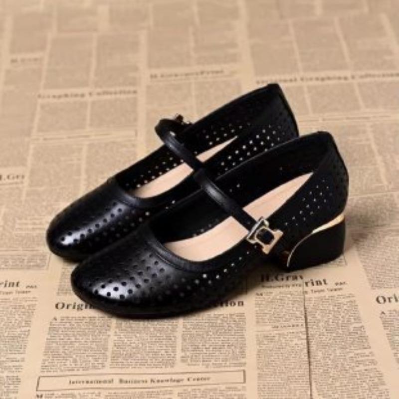 

Spring shallow mouth hollow Mary Jane one-word buckle belt versatile comfortable thick heel retro single shoes soft sole hole shoes 40 чёрный