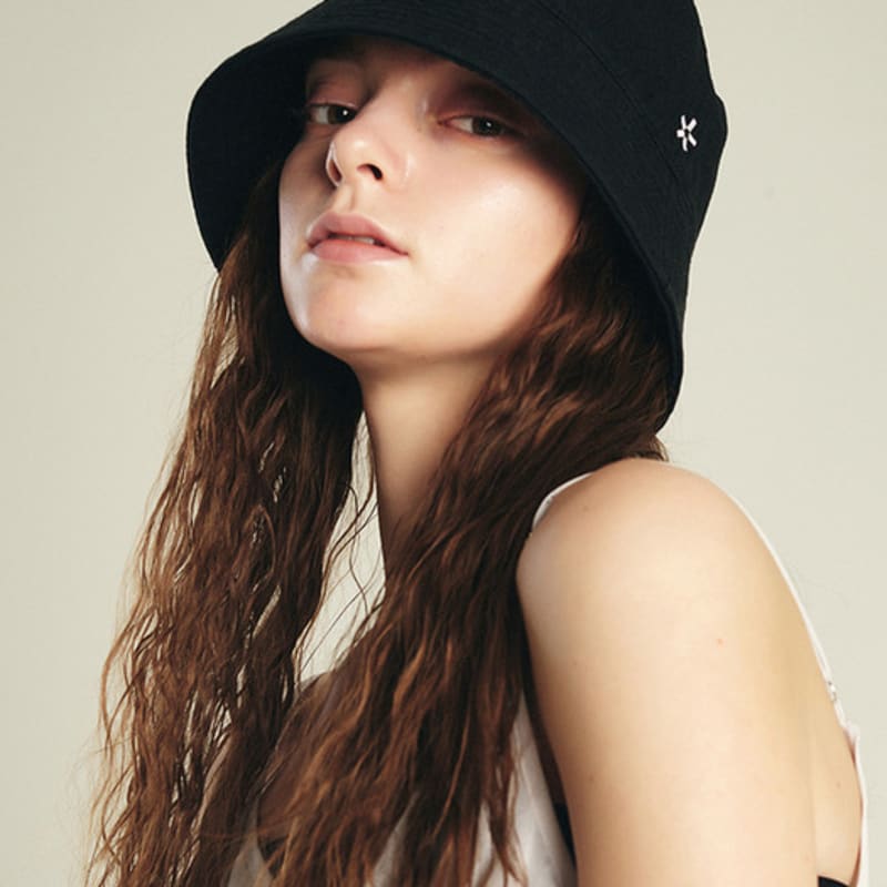 

Каждая шляпа-панама Every Flower Cloud Black free