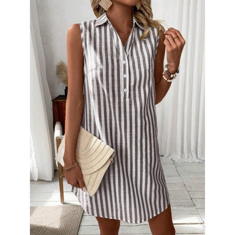 Ein ärmelloses V-Ausschnitt Hemdkleid mit Knopfleiste und Streifen für eine modische, lockere und lässige Frau