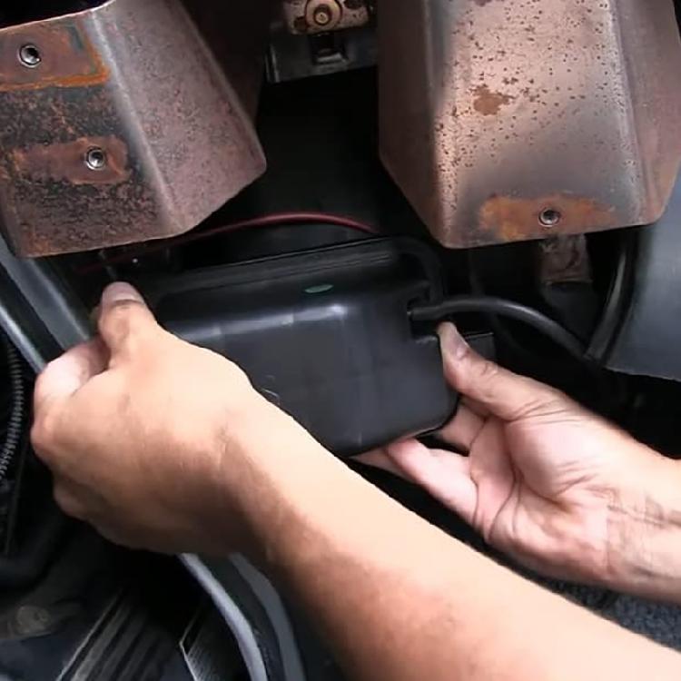 Auto Accessory Vacuum Storage Canister Fit for E250 E350 E450