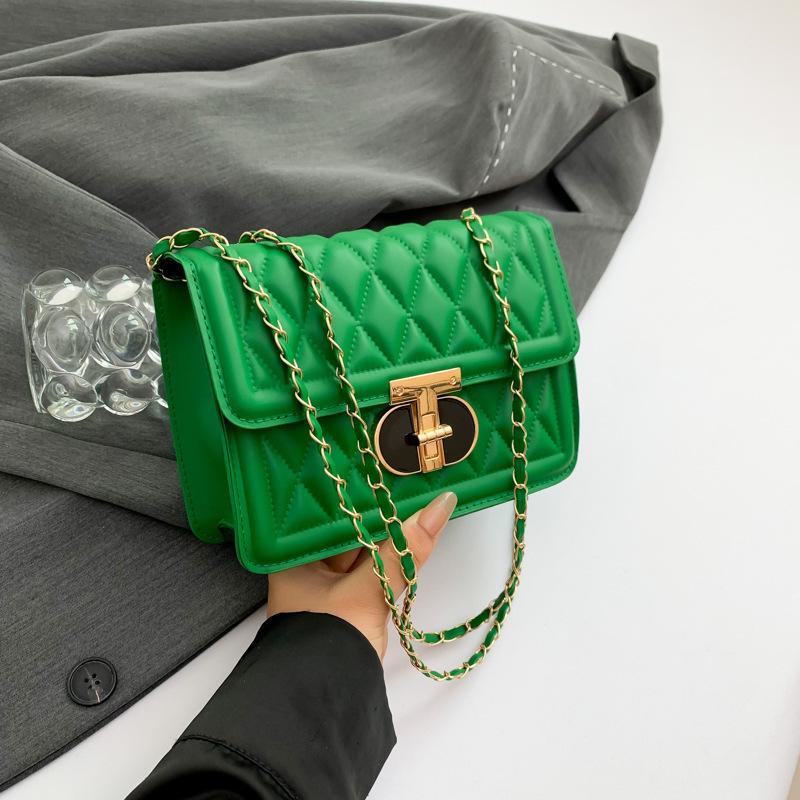 

Simple and fashionable retro handbag, simple messenger bag for women 2025 summer new fashion Korean version popular small square bag зелёный