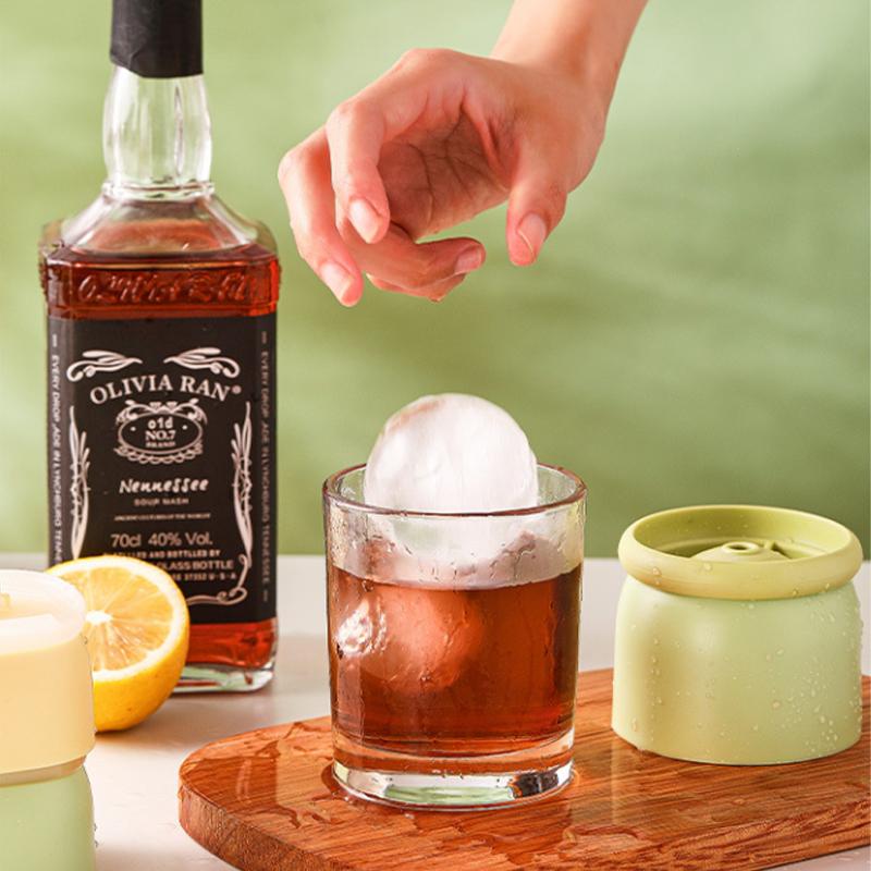 1/4 Stück Silikon-Eiswürfelform 6cm Eiskugelform DIY 3D-Eiswürfelbereiter für Cocktail Whiskey Küche Bar Werkzeug Utensil Zubehör