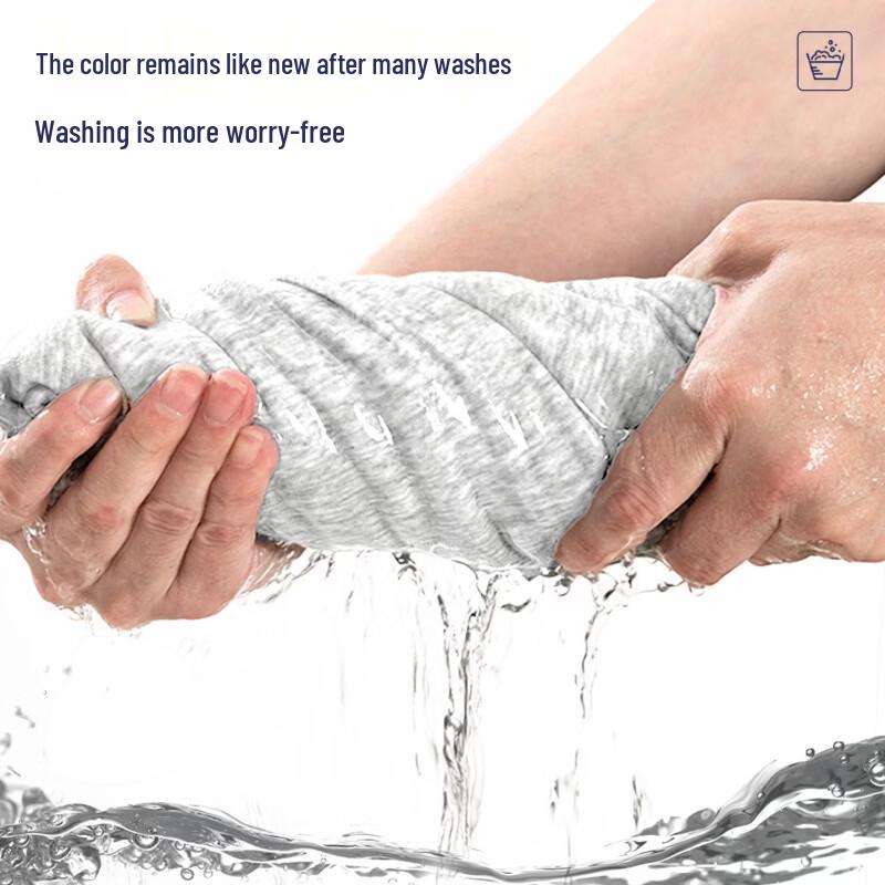 MINISO Men's Retro Loose Fit Round Neck Sweatshirt