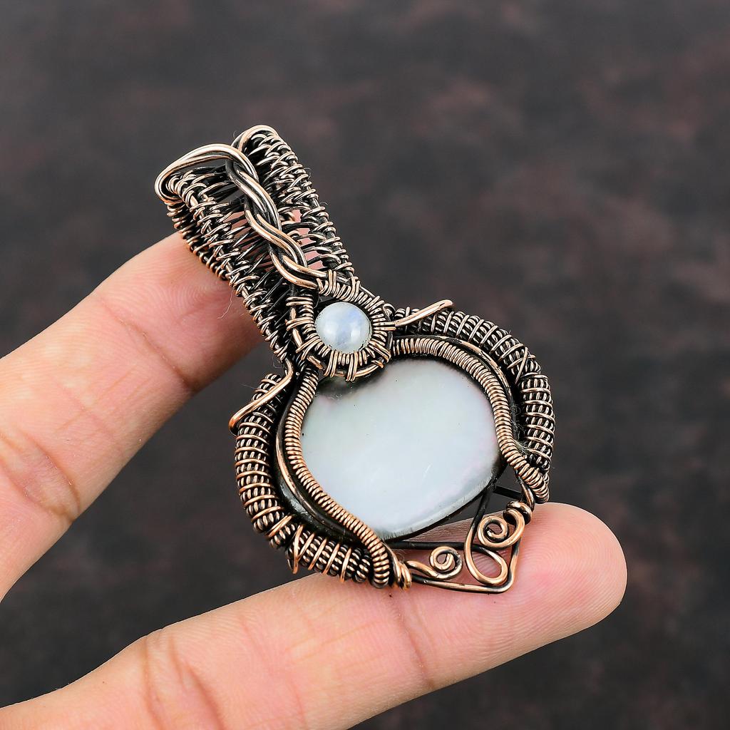 Black Mother Of Pearl Pendant Copper Wire Wrapped Pendant Handmade Gemstone Pendant Copper Jewelry Rainbow Moonstone Pendant Gift For Women