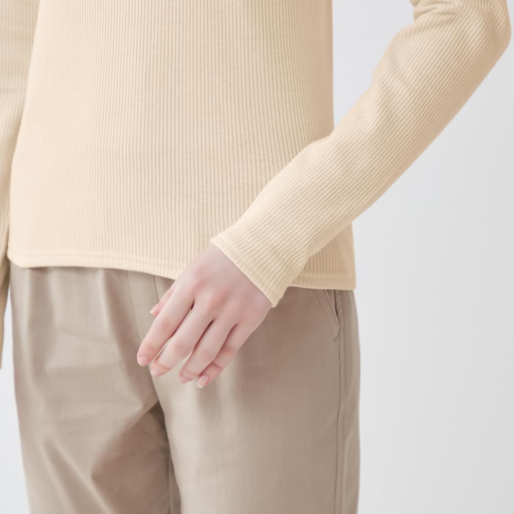 Gunze MA7247 Long Sleeve Perfect for Layering or Wearing Cotton Blend On the Skin High Long Sleeve Innerwear, Alone, Side, Warm, Neck,