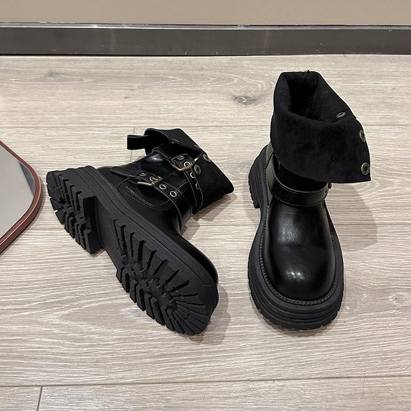 

Женские ретро ботинки Мартин, не утомляющие ноги - удобные мягкие эластичные трендовые нескользящие износостойкие шикарные универсальные выдающиеся туфли на высокой подошве 40 чёрный