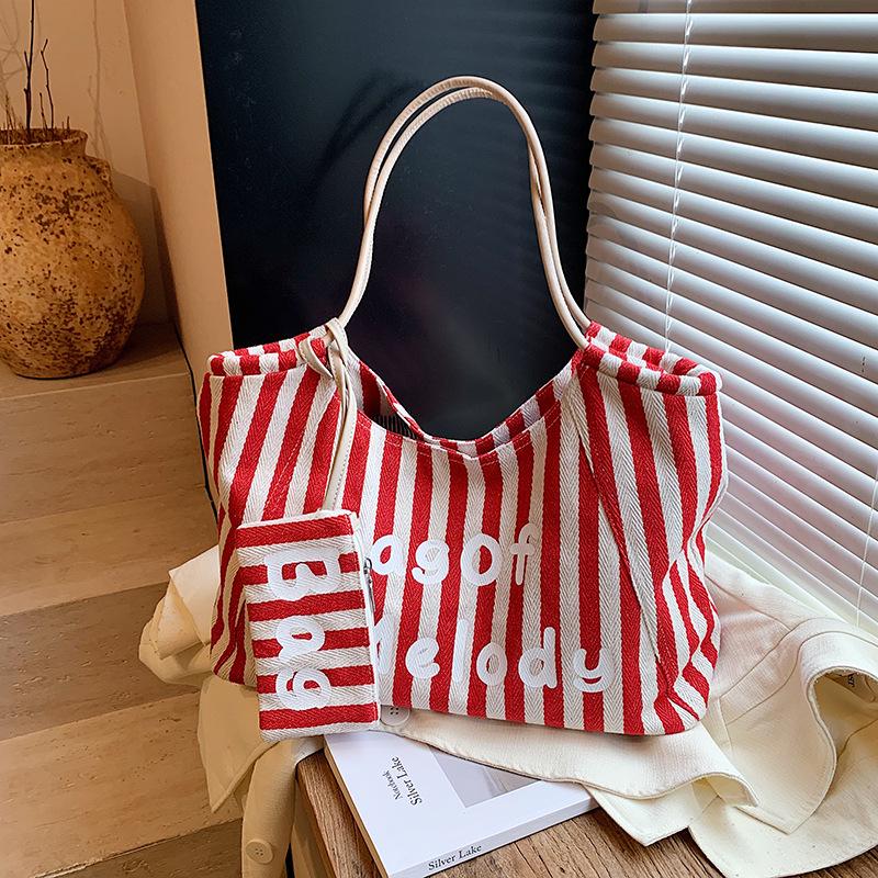 

2025 Stripe Print Women s Handbags: Fashionable, Spacious, Versatile Totes 47*14.5*33 cm