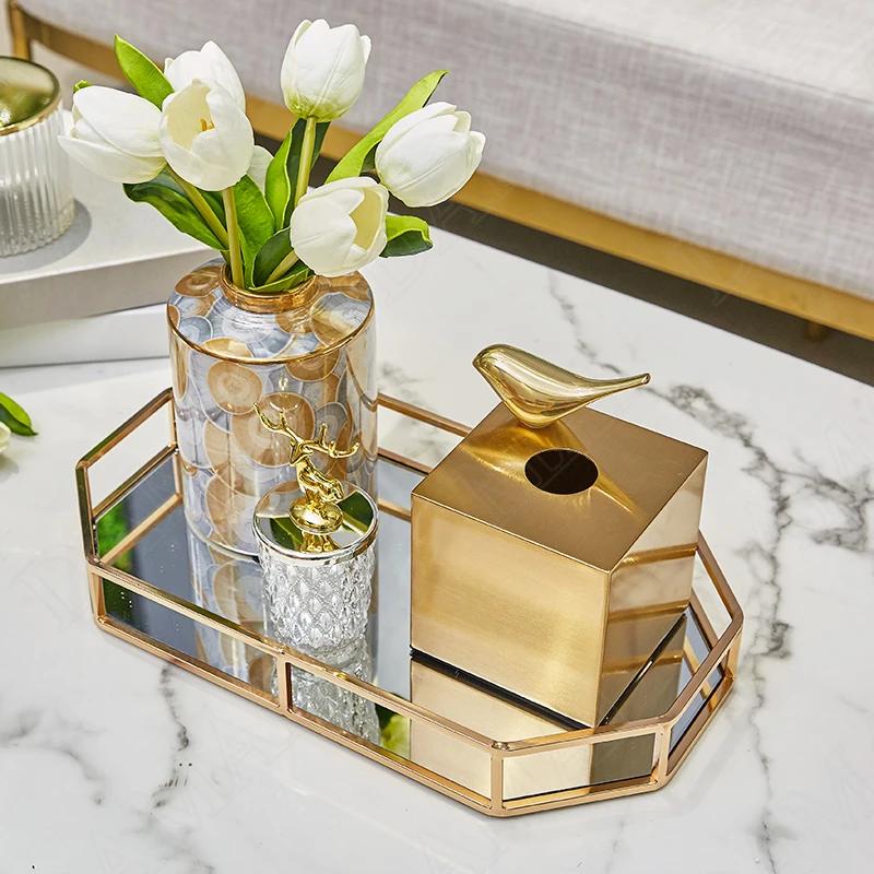 European Living Room Magnetic Paper Napkin Organizer Home Decoration Tissue Box Cover Metal Gilded Bird Decorative Tissue Holder