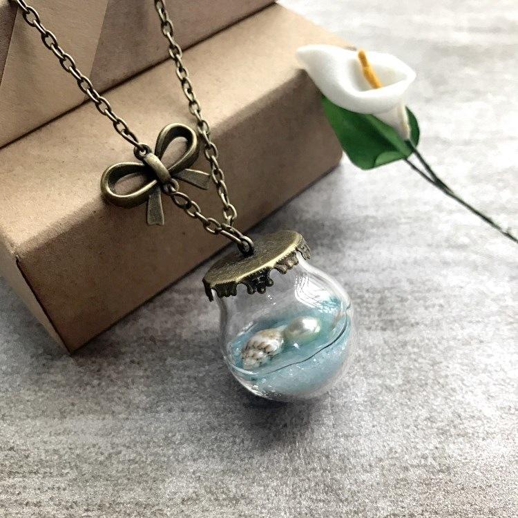 Retro and beautiful dandelion necklace plant dried flower glass ball pendant men's and women's collarbone sweater chain with accessories