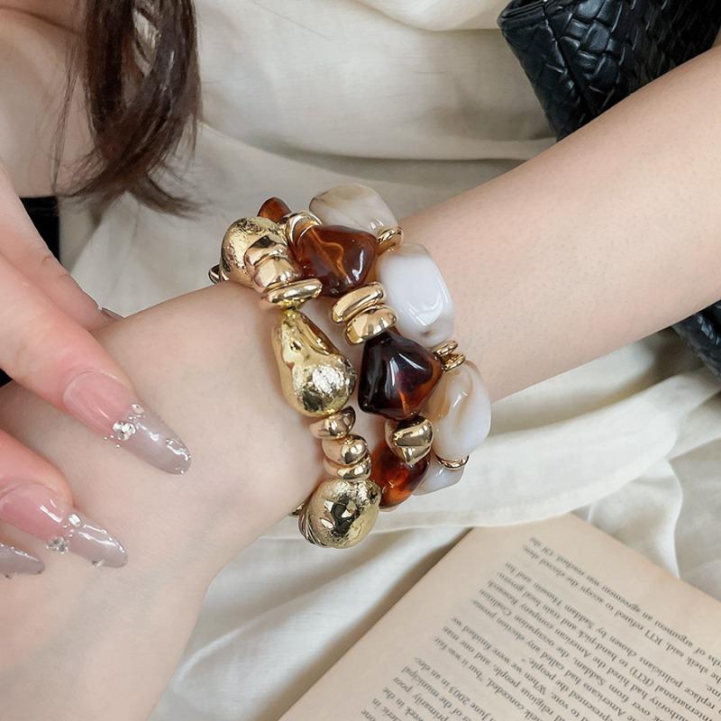 Acrylic irregular oval beaded bracelet, personalized exaggerated niche bracelet, high-end bracelet, jewelry women