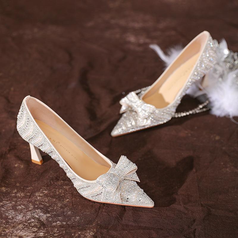 Sheepskin rhinestone bow high heels women's pointed head stiletto bridesmaid wedding dress bride wedding shoes single shoes