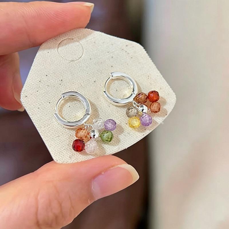 Dopamine zircon round beaded pendant ear buckle simple fashion versatile earrings design sense niche unique earrings