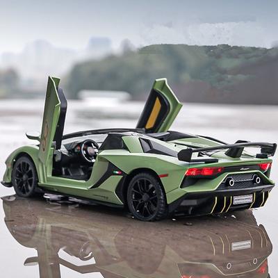 1/18 Aventador SVJ 63 Alaşım Yarış Arabası Modeli Pres Döküm Metal Oyuncak Koleksiyonu Ses ve Işık Çıkarılabilir Ayrılabilir Simülasyon Çocuk Hediyesi