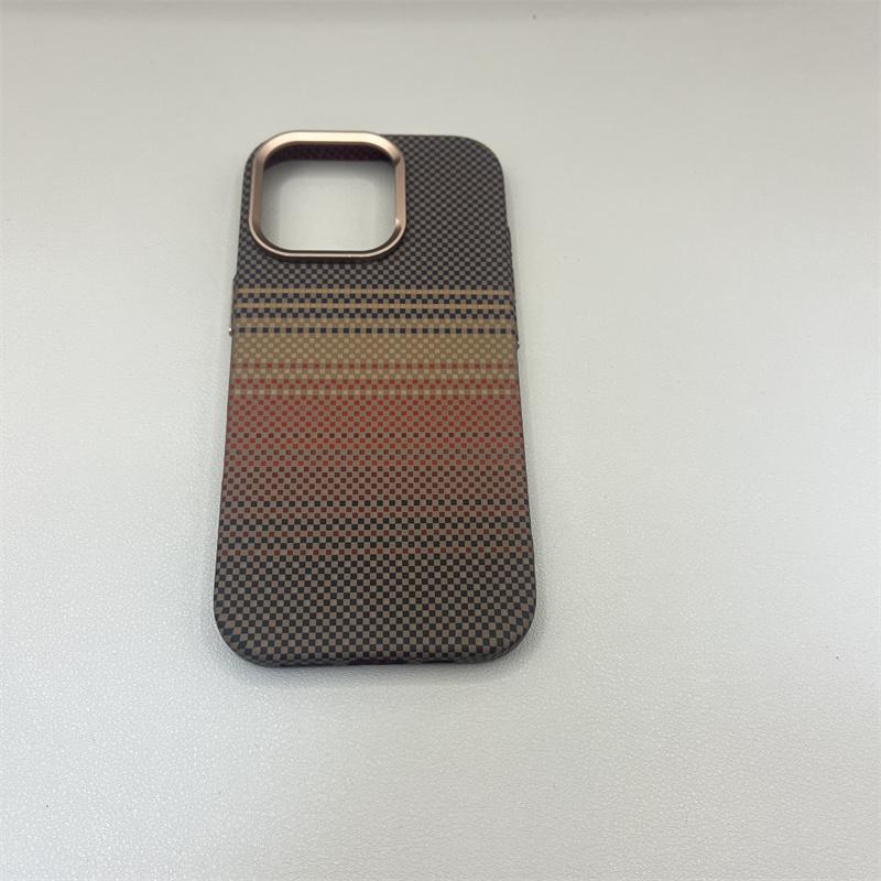 Geometric Carbon Fiber Texture 3D Relief For Magsafe Case For Iphone 13 15 14 12 16 17 Pro Max Wireless Charging Hard Case Cover