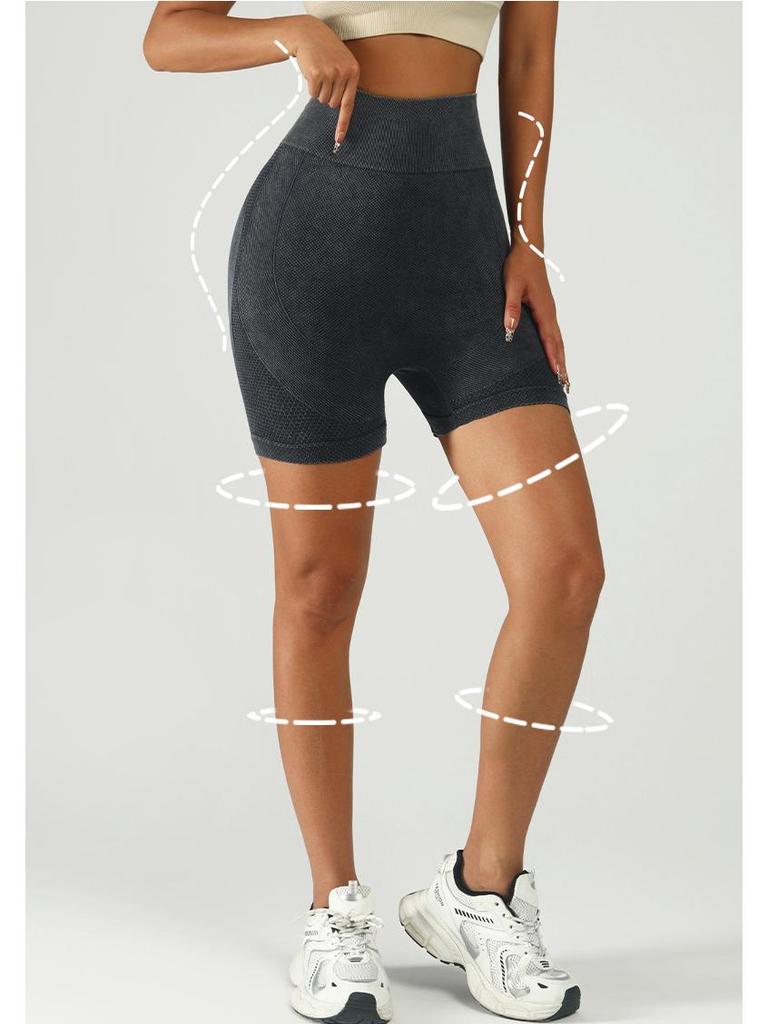 Seamless High-Waisted Matte Yoga Pants - Quick-Dry Slimming Capri with Hip Lift Design