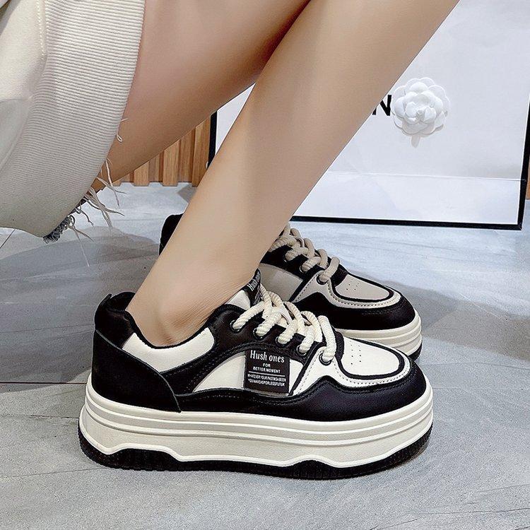 

2024 зима новые модные ретро толстые подошвы усиливающие цветные повседневные одинарные туфли маленькие белые туфли круглая голова показывая ноги маленькая доска ш 35 чёрный