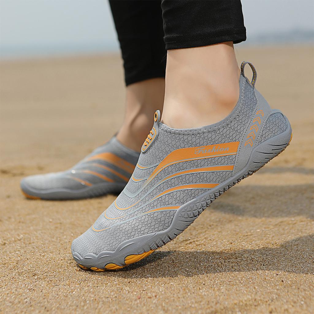 Couple creek shoes beach swimming wading shoes yoga fitness shoes hiking five-finger shoes