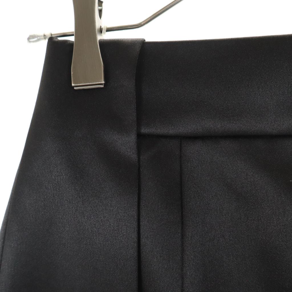 SNIDEL Minirock mit Rückendesign Schwarze Serie Rock und Shorts Damen Gebraucht