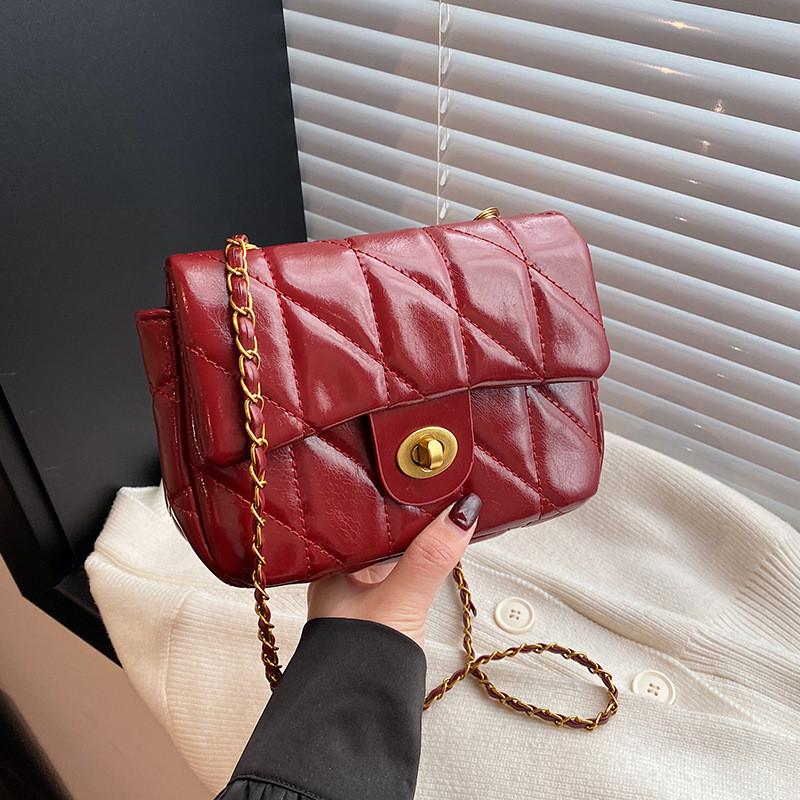 Solid Color Lattice Pu Leather Small Shoulder Bag With Chain Strap For Daily Use