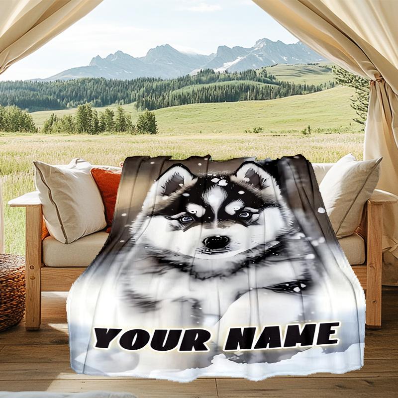 1PC Custom Name Winter Husky Paws outdooor Flannel blankets Throw Blanket All-Season Throw Gift Bedspread for Couch, Bed, Camping Holiday Birthda