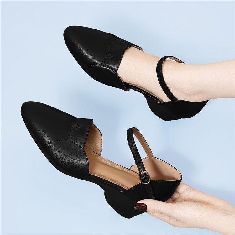 French bag head sandals thick heel new summer pointed retro soft leather summer cool leather shoes
