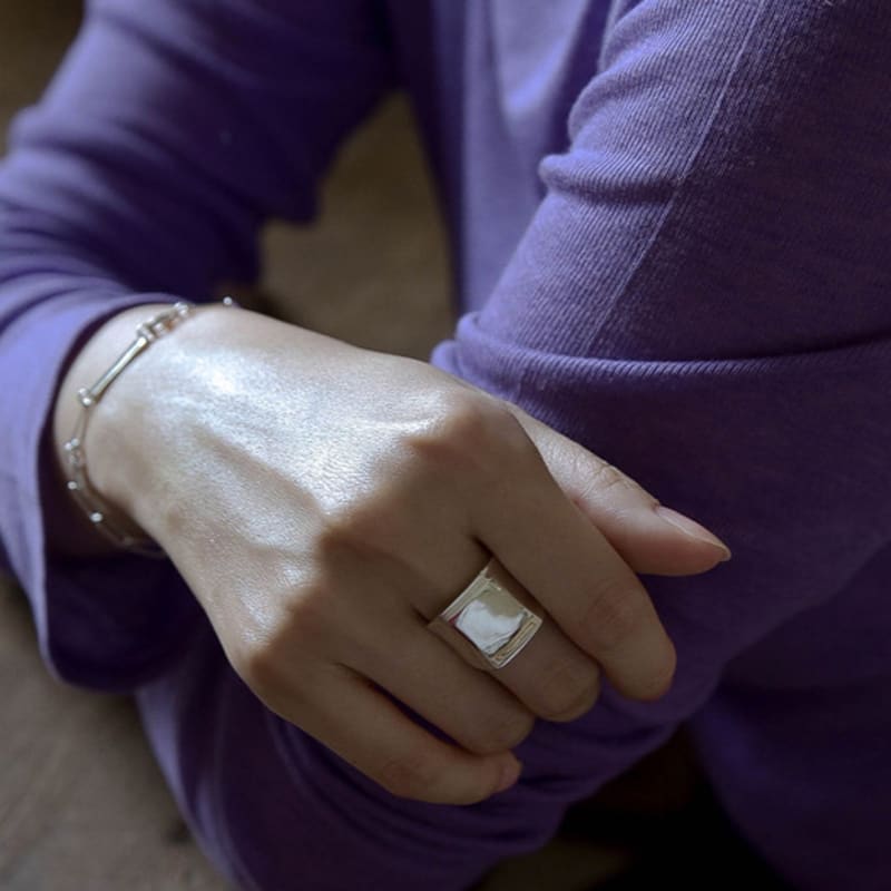 Retro finger Square Curve_SR152