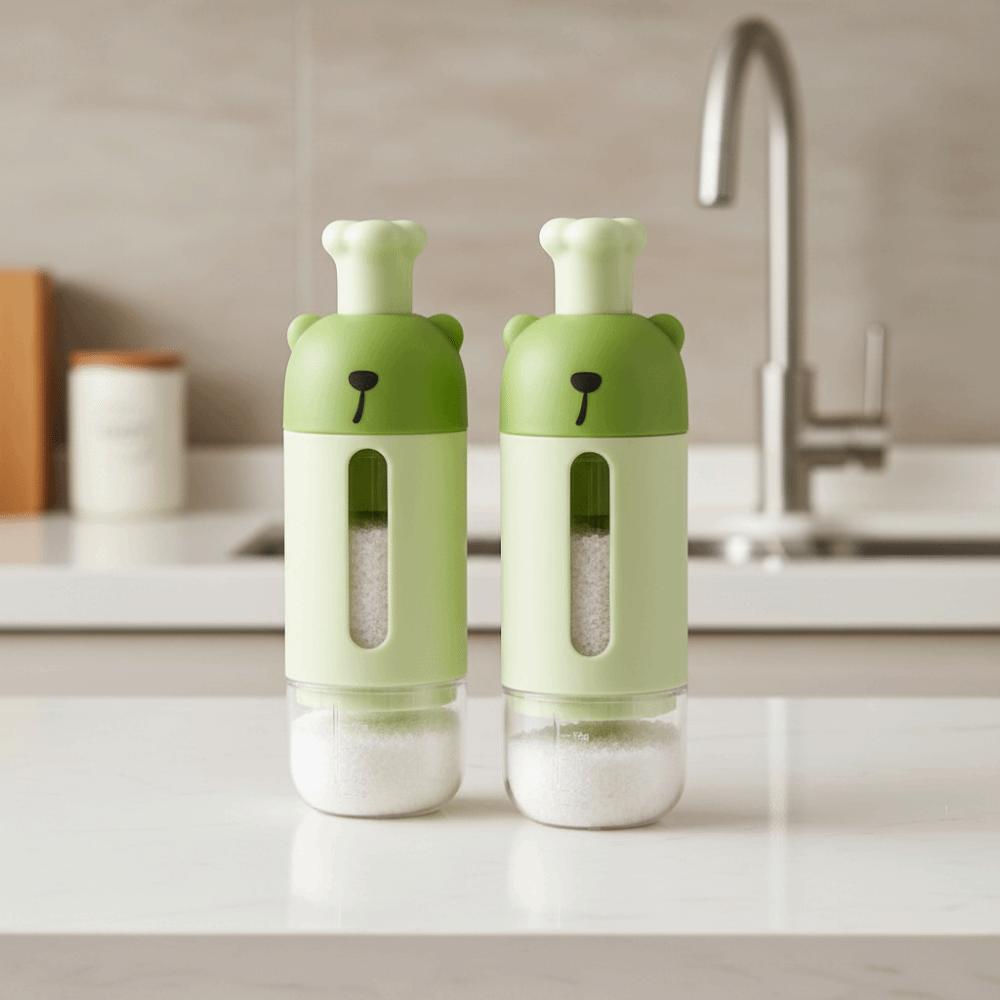 2Pcs Sealed Quantitative Seasoning Bottle Dustproof Spice Container Practical Salt Organizer  BBQ