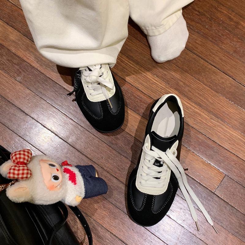 Women's Lace-up Color Matching Round Head Versatile Comfortable Casual Sports Shoes Women's Leather Board Shoes Women