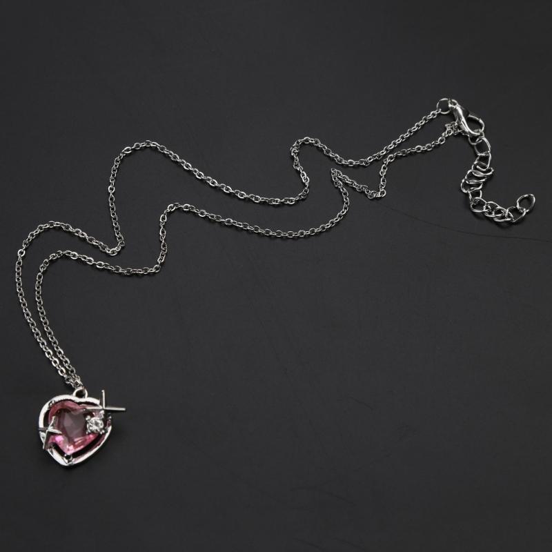 Pendant Necklaces Jewelry Heart Pendant Necklaces Chain Choker Necklaces Birthday Gifts Heart Necklaces Alloy Material