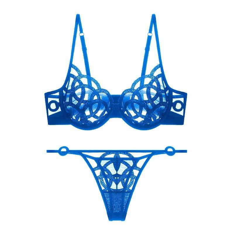 French Lace Lingerie Set: Ultra-Thin, Supportive Bra for Plus and Petite Sizes