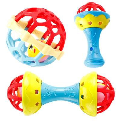 Speelgoed voor pasgeborenen – Rammelaars en babymobielen