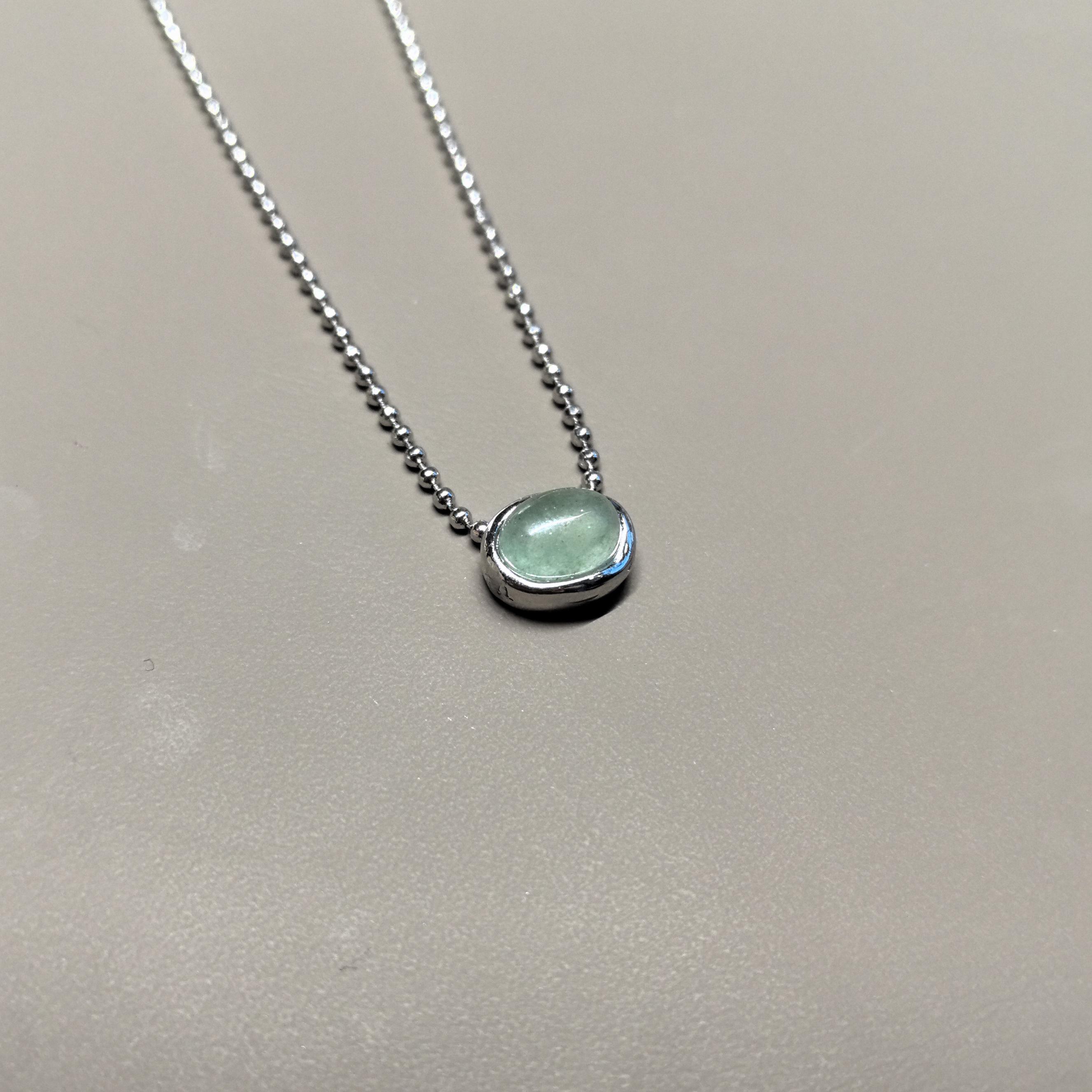 

Серебряное колье 925 пробы с зеленым синим неровным кулоном Элегантный чокер для женщин Девушек Ювелирное изделие Подарок