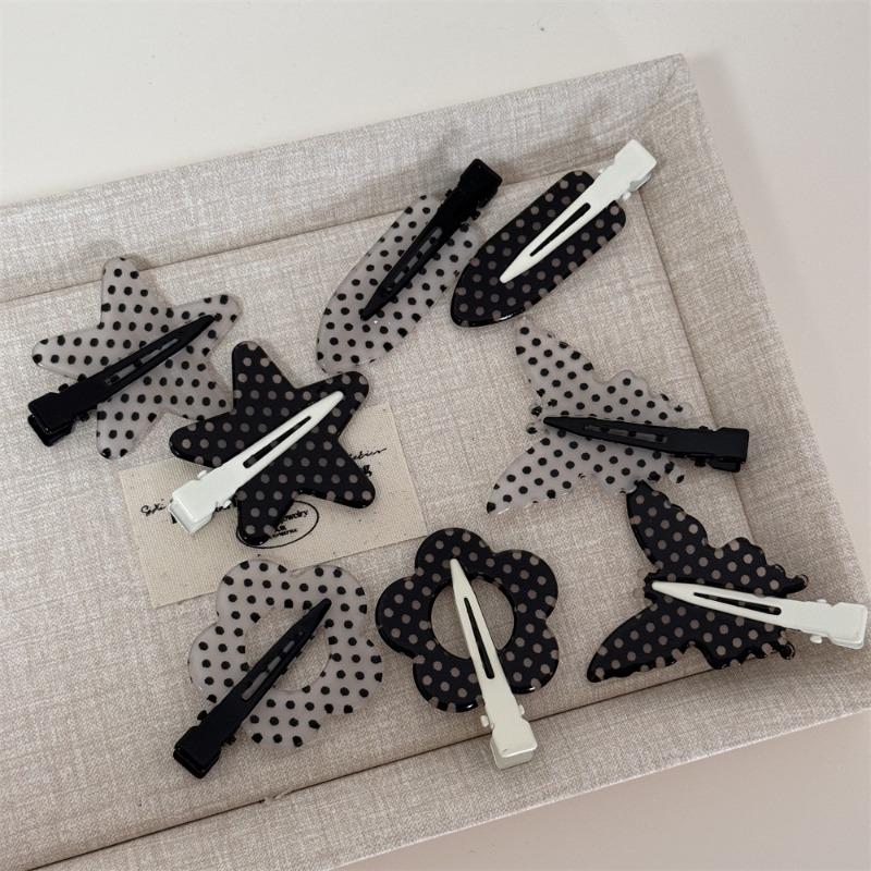 1pair Academy Style Bangs Clips Black White Polka Dot Hairclip Texture Side Clip Hairclip Sweet and Cute Side Clip Hairaccessory