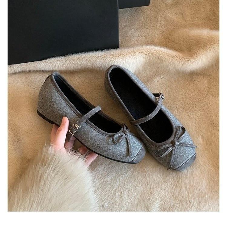 

Spring and Autumn new invisible inner height increase velvet Mary Jane shoes casual versatile women s shoes soft sole one pedal lazy single shoes 40 сірий колір