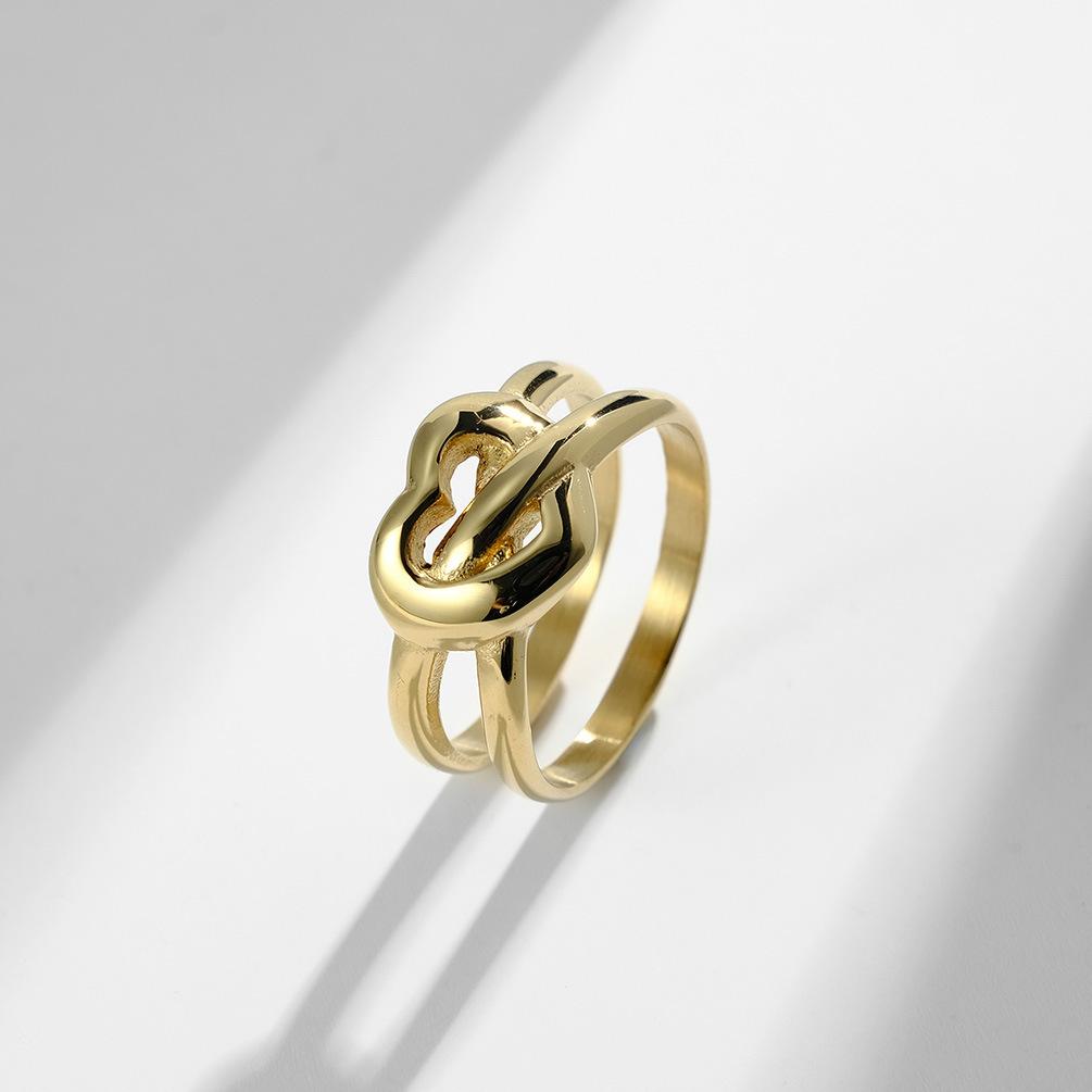 Hot Selling Heart Shaped Double Ring Ring Engagement Proposal Ring Rust Free Titanium Steel