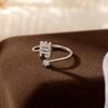 Bague de luxe pour femme Banyan Tree en argent avec nom de famille - Design personnalisé haut de gamme pour l'index