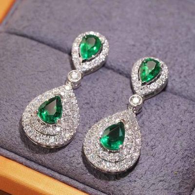 Luxury Green Gemstone High-End Water Droplet Shaped Earrings For Women Retro Elegant   Earring Wedding Jewelry Gifts