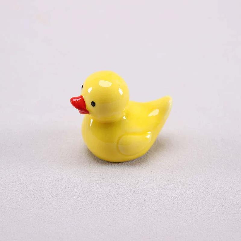 1-4pcs Funny Duck Ceramic Crafts Chopstick Shelf Cute Healing Series Office Decompression Ceramic Duck Ornament For Home