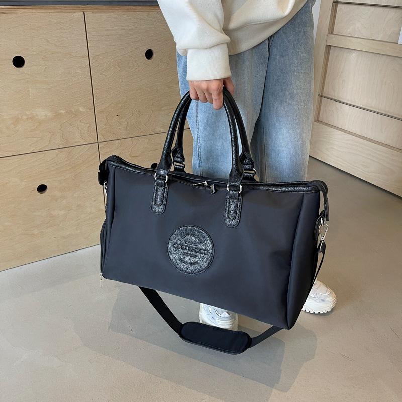 Women's Literary and Casual Large Capacity Portable Travel Bag Dry and Wet Separation Sports Gym Bag Can Be Used for Pulling Rod