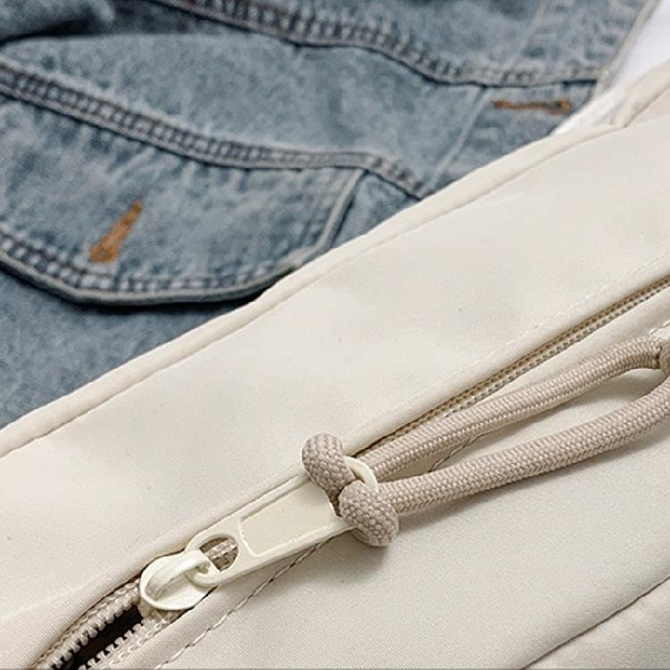 Crossbody Fanny Pack Chest Bag Belt Bag with Adjustable Strap for Men and Women