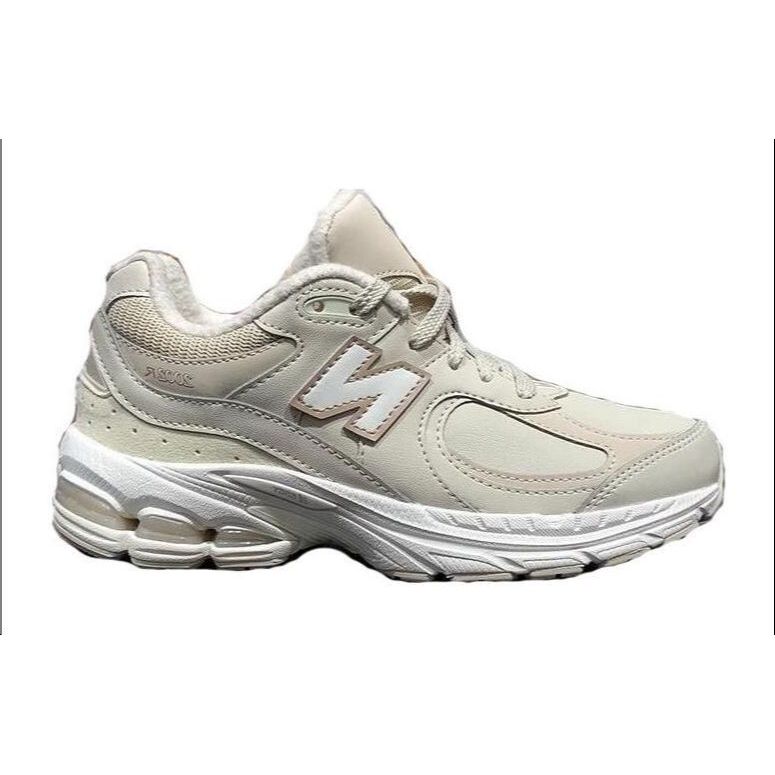 New Balance 2002R Big Kid Beige Fleece Lined Kids Sneakers Cream GC2002TM