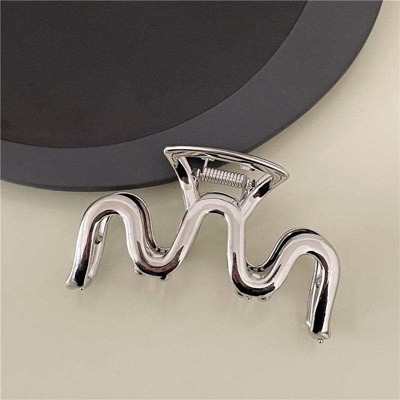 Silver Metal Geometric Shark Hair Clip for Thick Hair