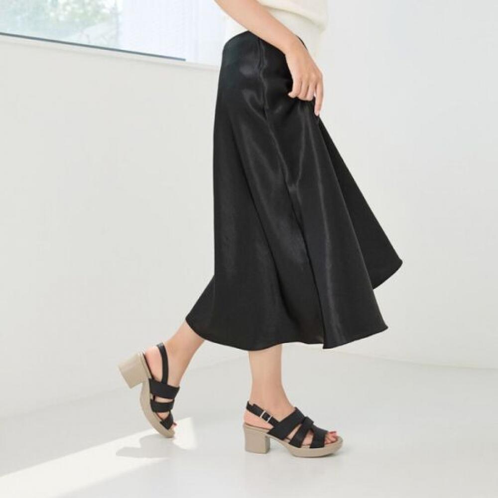 Jisyu Pelani Platform Sandals