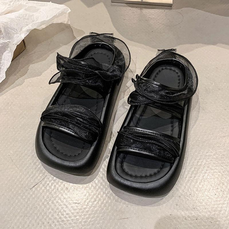 Internet celebrity lace edge muffin platform slippers women's summer wear 2025 new beautiful skirt one-word drag