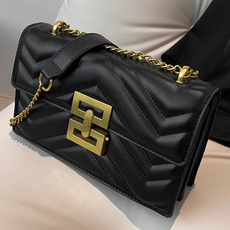 

Ручная маленькая квадратная сумка для женщин Женская универсальная нишевая сумка-цепочка Сумка через плечо, кроссбоди, трендовая