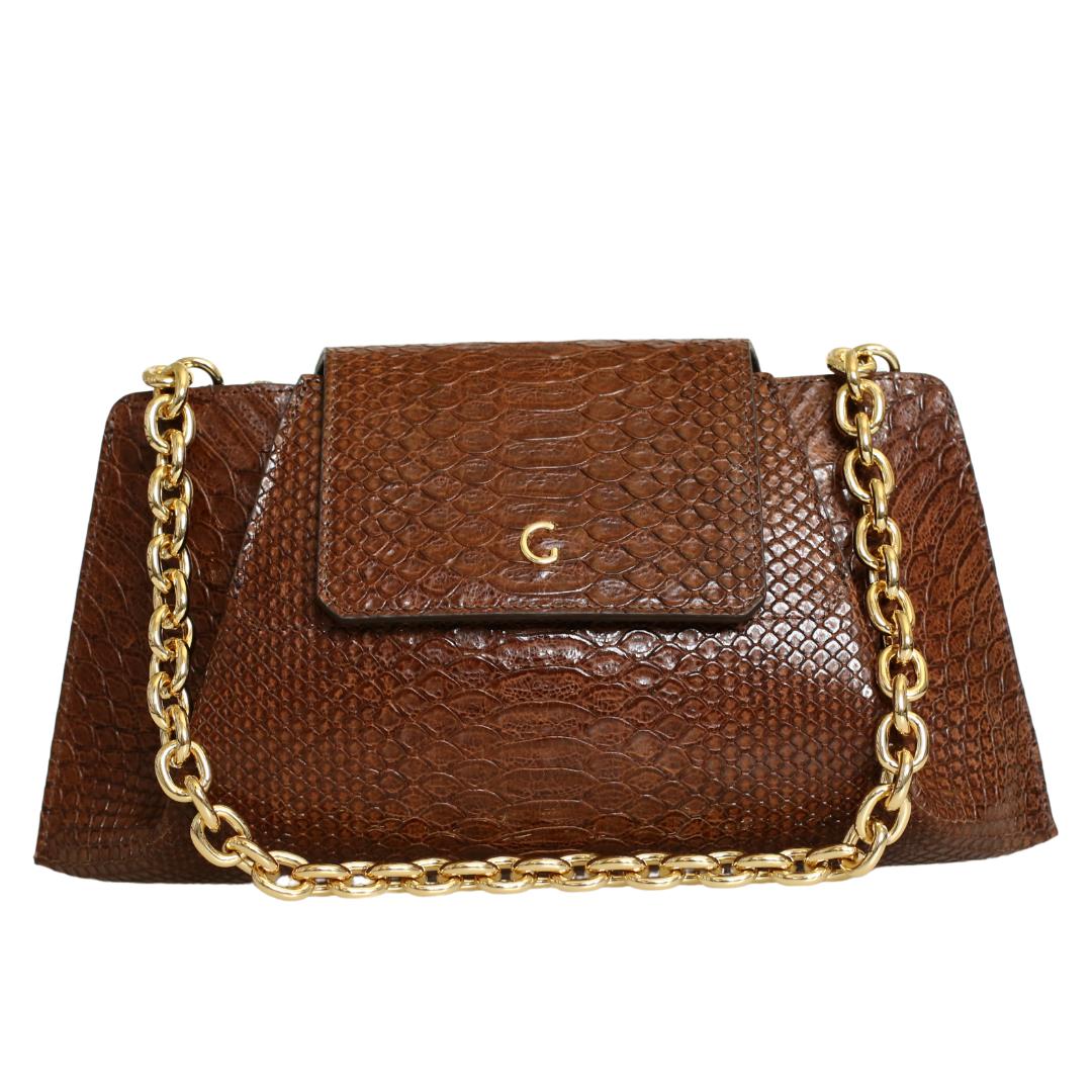 

Модель жіночої сумки з натуральної шкіри обмеженої серії