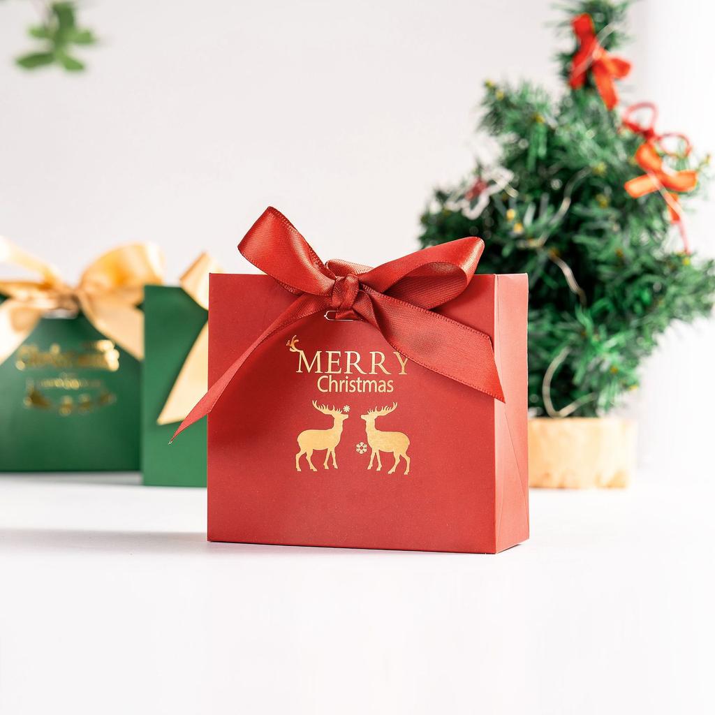 Christmas Gold Stamped Ribbon Bow Gift Box Sugar Paper Bag Present Packaging for Holiday Party Decoration