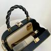 Fashionable Women Chain Box Bag Pu Shaped Small Square Bag Simple Crossbody Bag Portable Handbag Lady Shoulder Bag New Design