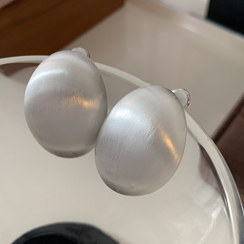 Brushed Metal Oval Egg-Shaped Earrings 2026 New Popular Style High-End Earrings European and American Style Light Luxury Minimalist Ear Studs