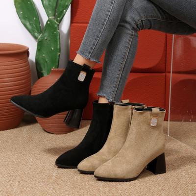 Übergröße Strass-Mittelabsatz Mode-Stiefel 2025 Winter Neu Spitz zulaufende Zehenpartie Dicker Absatz Martin-Stiefel für Damen